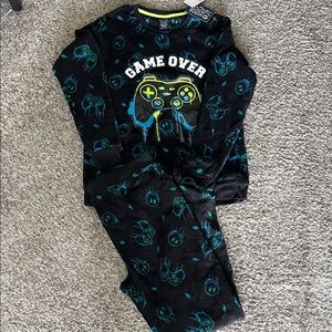 Big Chill Black Sweatshirt with Teal and Neon Yellow Controller Graphic